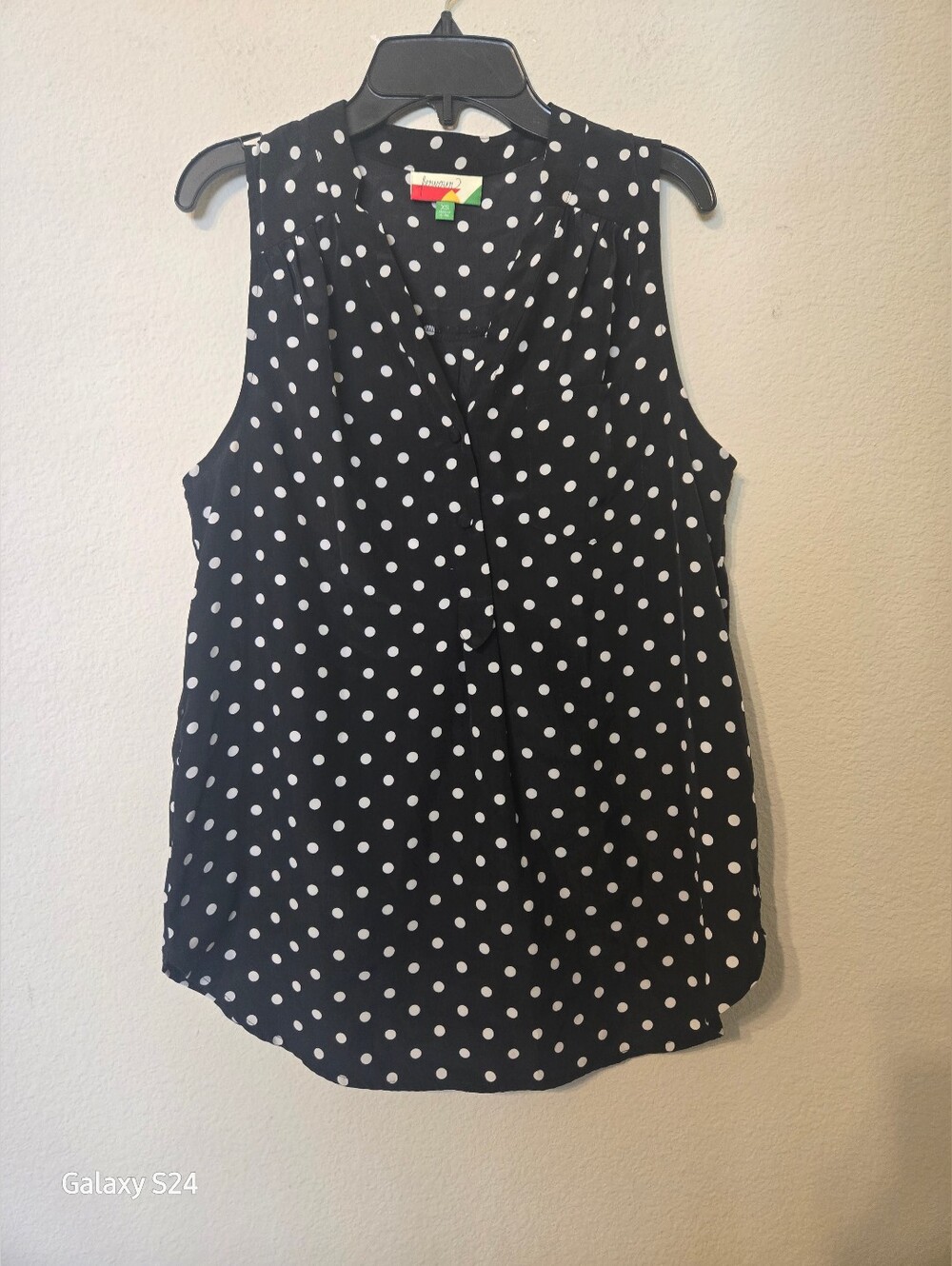 Polka Dot Sleeveless Camisole in Black and White
